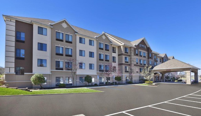 Staybridge Suites Columbia-Highway 63 & I-70 by IHG