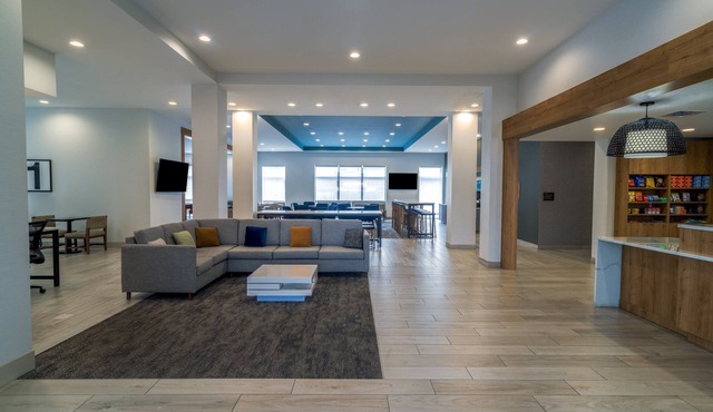 Staybridge Suites Louisville Expo Center by IHG