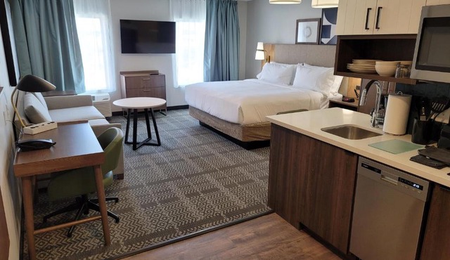 Staybridge Suites - Louisville - Expo Center by IHG