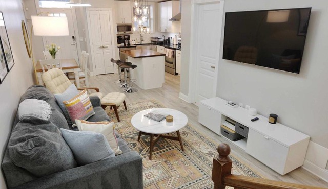 Stellar Stay by Petworth Metro