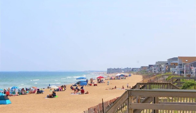 Steps to Beach | Cozy 1BR | Parking