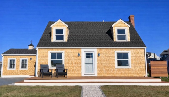 Steps to Beach - Walk to Surfside & Minot Beach!