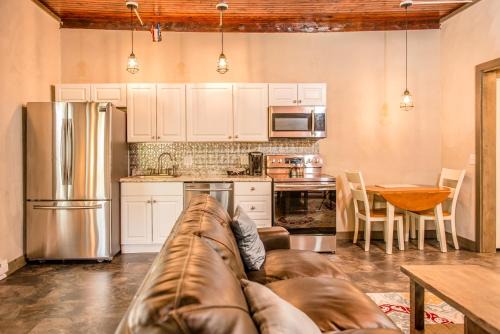 Strictly Moose Luxury Vacation Suites