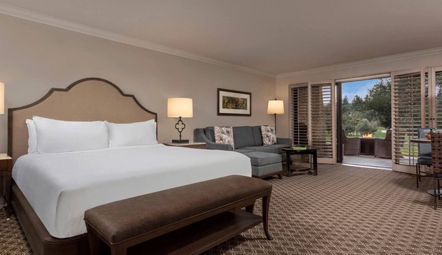 Studio Suite Firepit, Golf or Spa View at Rancho Bernardo Inn, Outdoor Pool