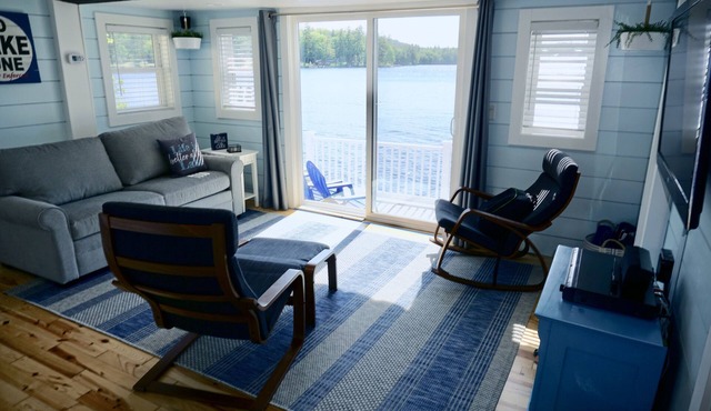 Stunning Lake House on Beautiful Webster Lake, Perfect for your Summer Get-Away.