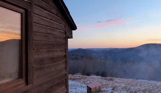 Stunning mountain top lodge, Ideal for groups of all kinds, 4 -season fun