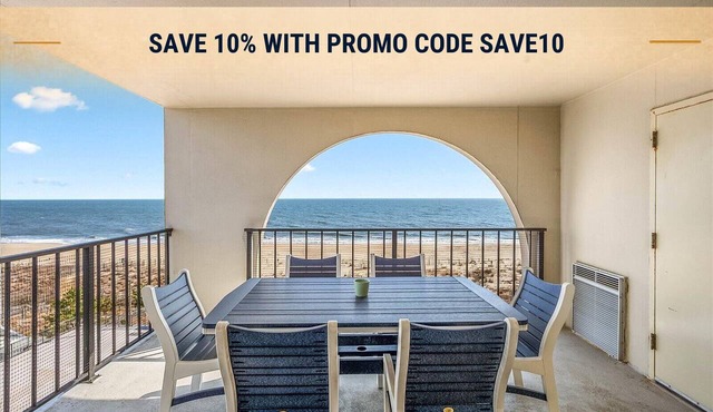 Stunning Oceanfront 2 Bedroom With Outdoor Pool!