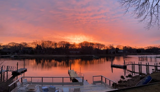 Stunning, Waterfront, newly renovated cottage with deck on water.