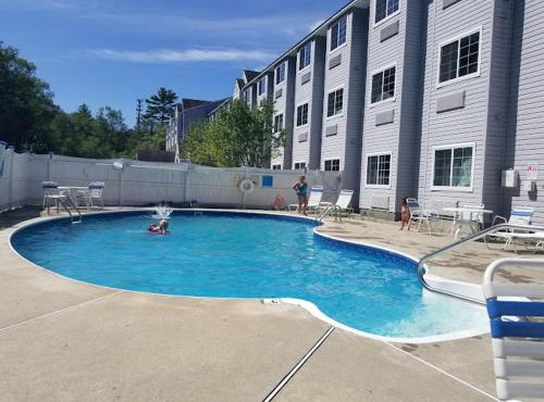 Sturbridge Plaza Hotel