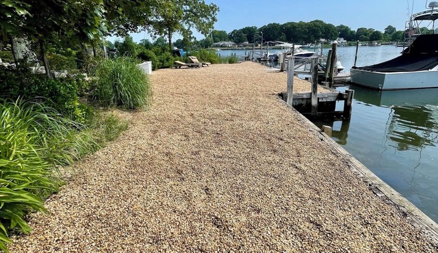 SUMMER RETREAT: Beach, Dock & Pool overlooking the Peconic Bay in Greenport!