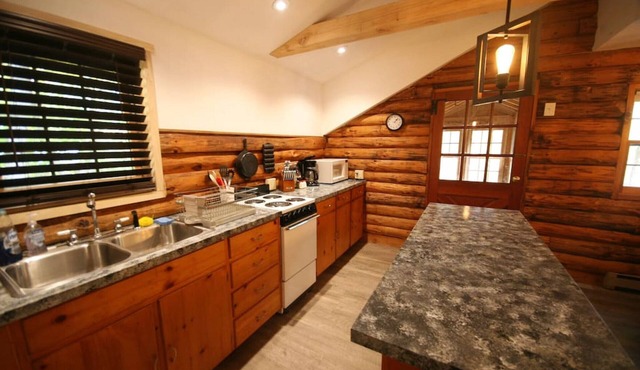 Sunapee Log Cabin | Ski, Kayak, and Relax!