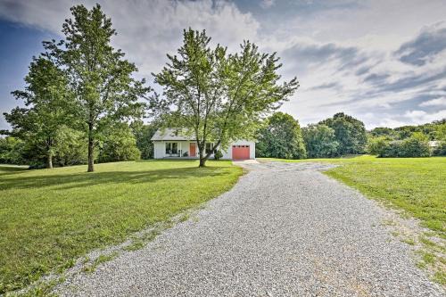 'Sunset Haven' Excelsior Springs Home on 3 Acres!