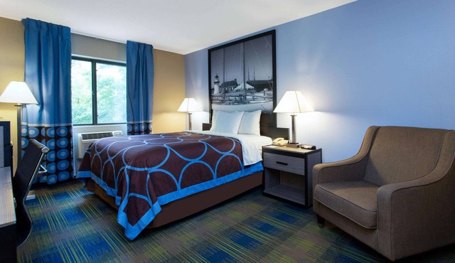 Super 8 by Wyndham Cromwell/Middletown