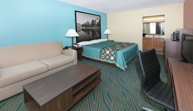 Super 8 by Wyndham Duncan OK