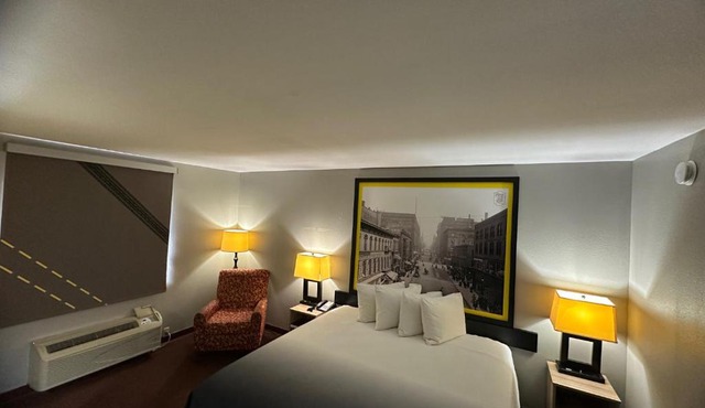 Super 8 by Wyndham Fort Scott