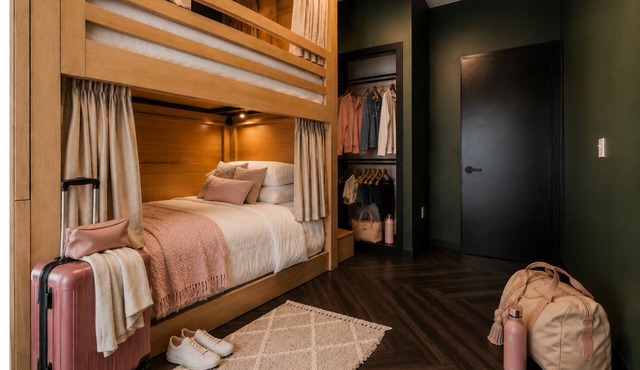 Superior Suite - Unit 202