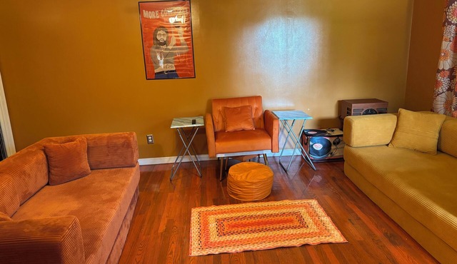 That 70’s House: boogie woogie bungalow.