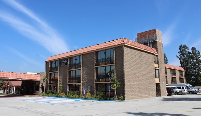 The Alhambra Hotel