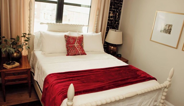 The Ashton is a 1 bed/1 bath open concept apartment.