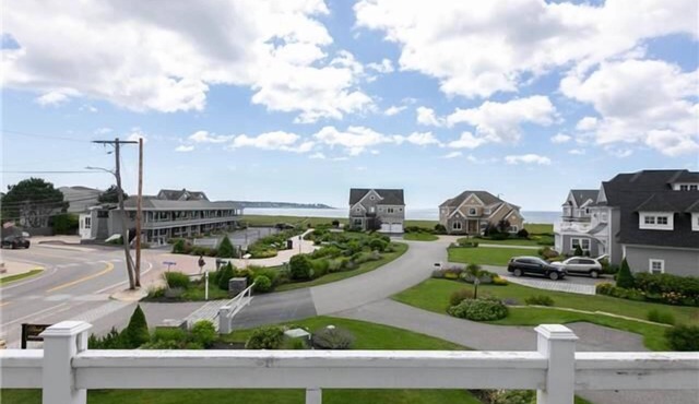 The Beach House by Bayley Vacation Rentals