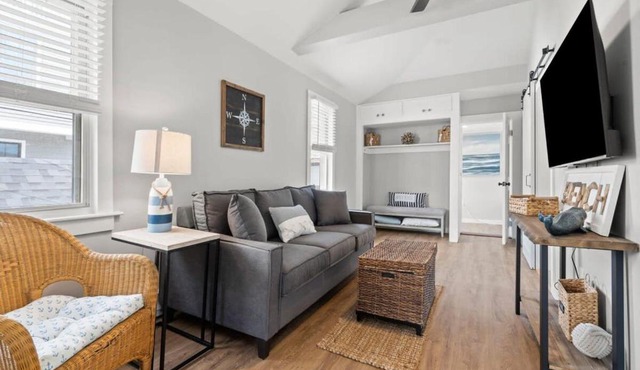 The Cammie Cabana Pet Friendly Steps to Beach