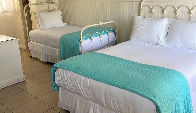 The Cayucos Motel