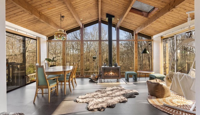 The Connecticut Chalet - On 5 Acres!