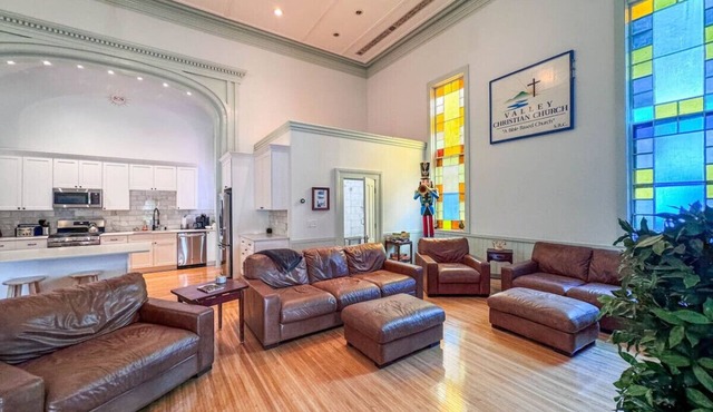 The Conway Meeting House + Church | 10 BDRM + Pond