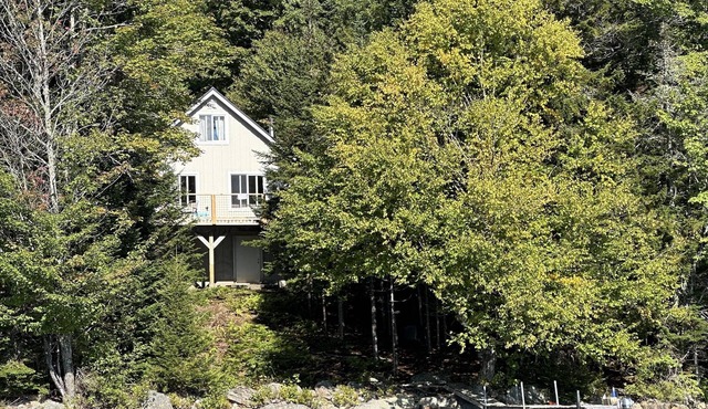 The Kennel Club - pet friendly, Beaver Mountain Lake