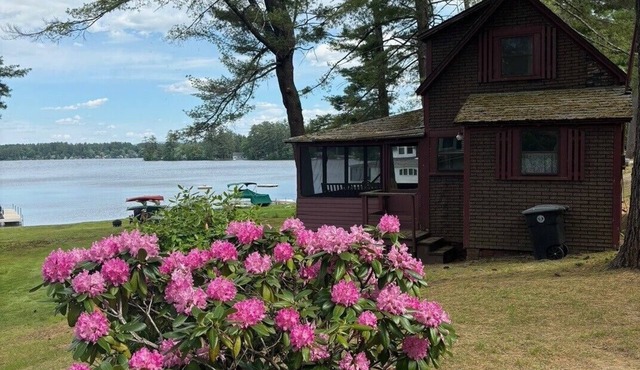 The Little Red Cottage on Webster Lake