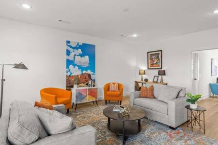 The O'Keeffe-2nd Floor Boutique Hotel Suite