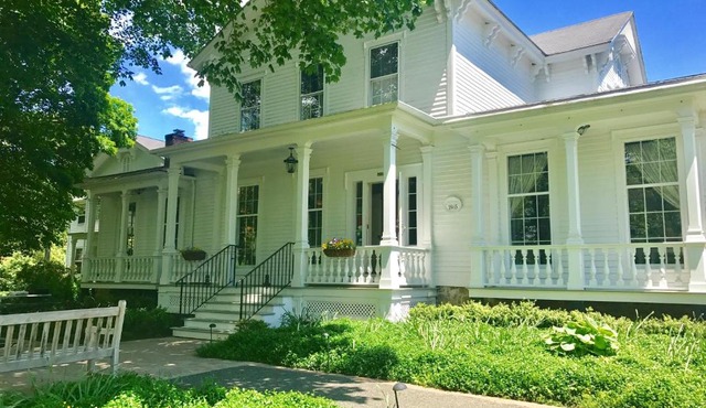The Old Lyme Inn
