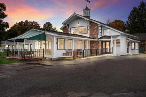 The Palmer House Resort, an Ascend Collection Hotel