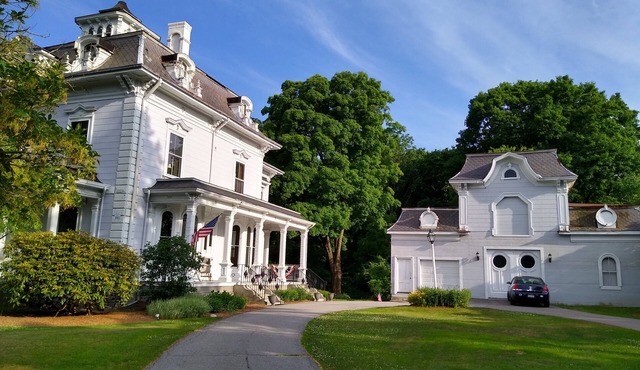 The Proctor Mansion Inn