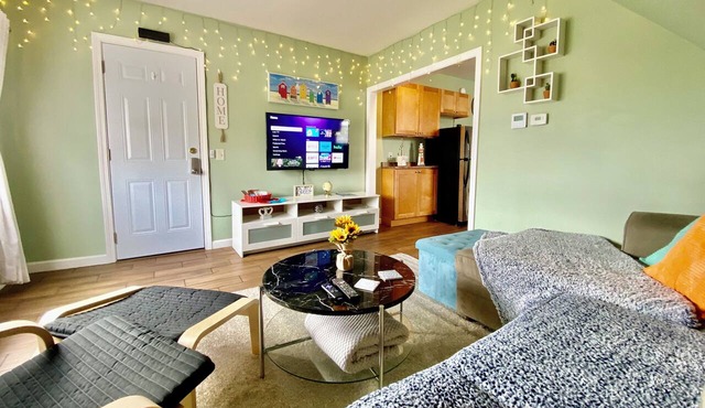 The PVD Penthouse ⭐Near Brown, RISD, College Hill⭐Top Rated Host ⭐Min to Dwntwn