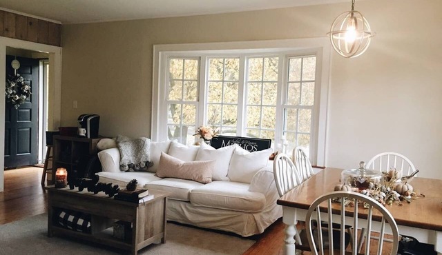The Queen City Cottage