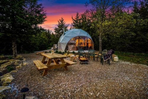 The Queen Dome at Kimberly Creek Retreat