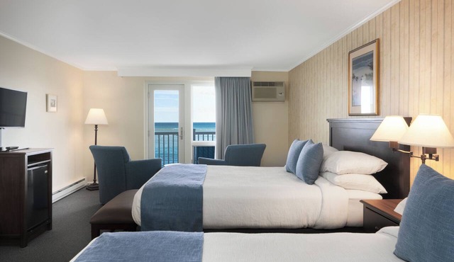 The Sparhawk Oceanfront Resort