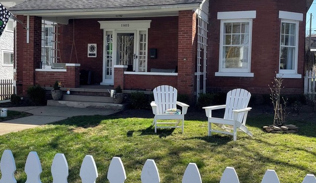 The Sunshine Cottage