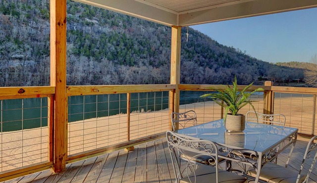 The Upper Deck on Riverview