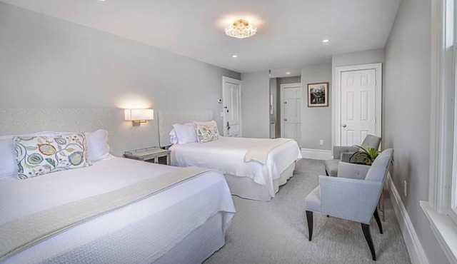 The West Lane Inn - Double Queen Room