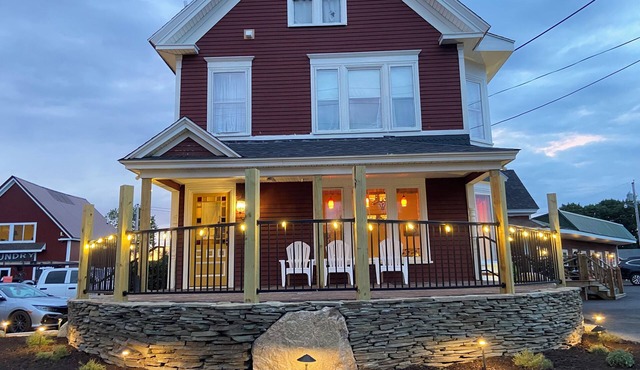 The Whitetail and Suites
