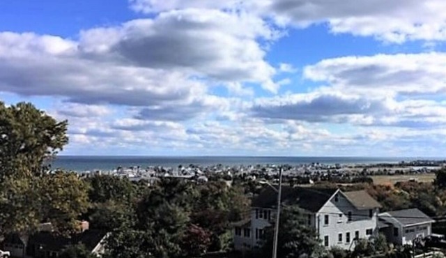 Think "On-top-of-the-world" breath-taking views!