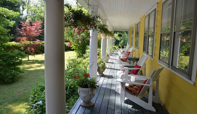 Thornewood Inn