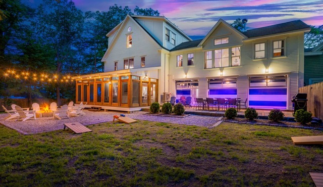 Titan at Town Landing - Roof Deck, Lap Pool, 15 Mins to Portland, Dog Friendly
