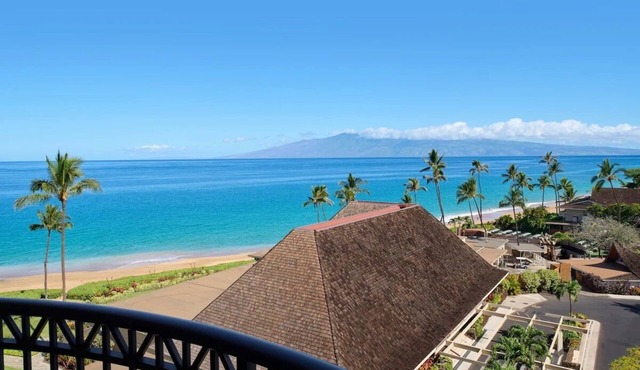 Tower Ocean View King at Royal Lahaina Resort