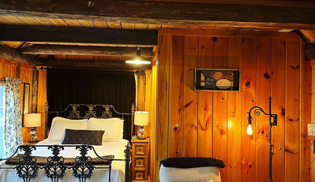 Tranquil Guest House - Peaceful Sanctuary plus InfraRed Sauna