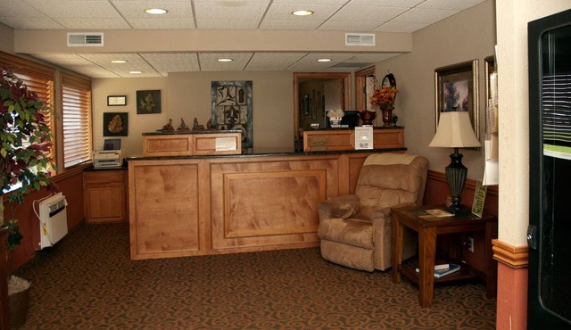 Traveler's Budget Inn