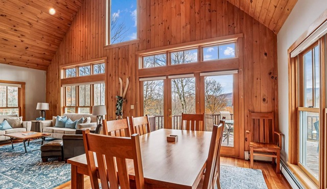 Treetops: 4 br, woodstove, a/c, deck & views, firepit, garage, great location!