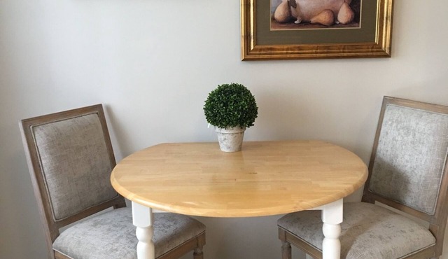 Trendy & Timeless: Home away from home
